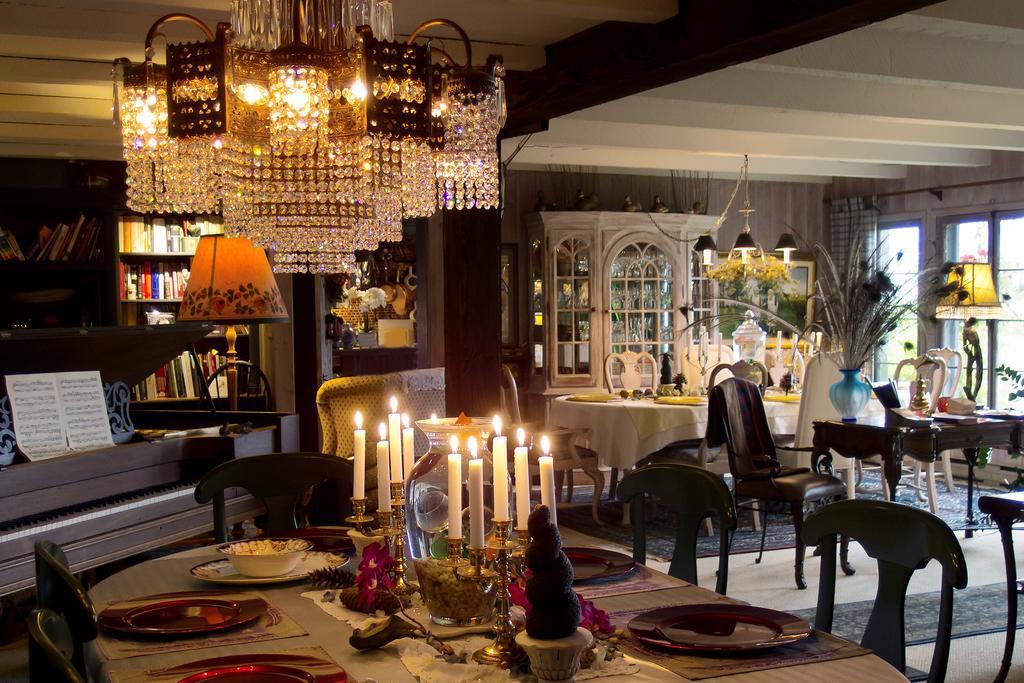 Le Petit Clocher Touristique 5* Saint-Sauveur