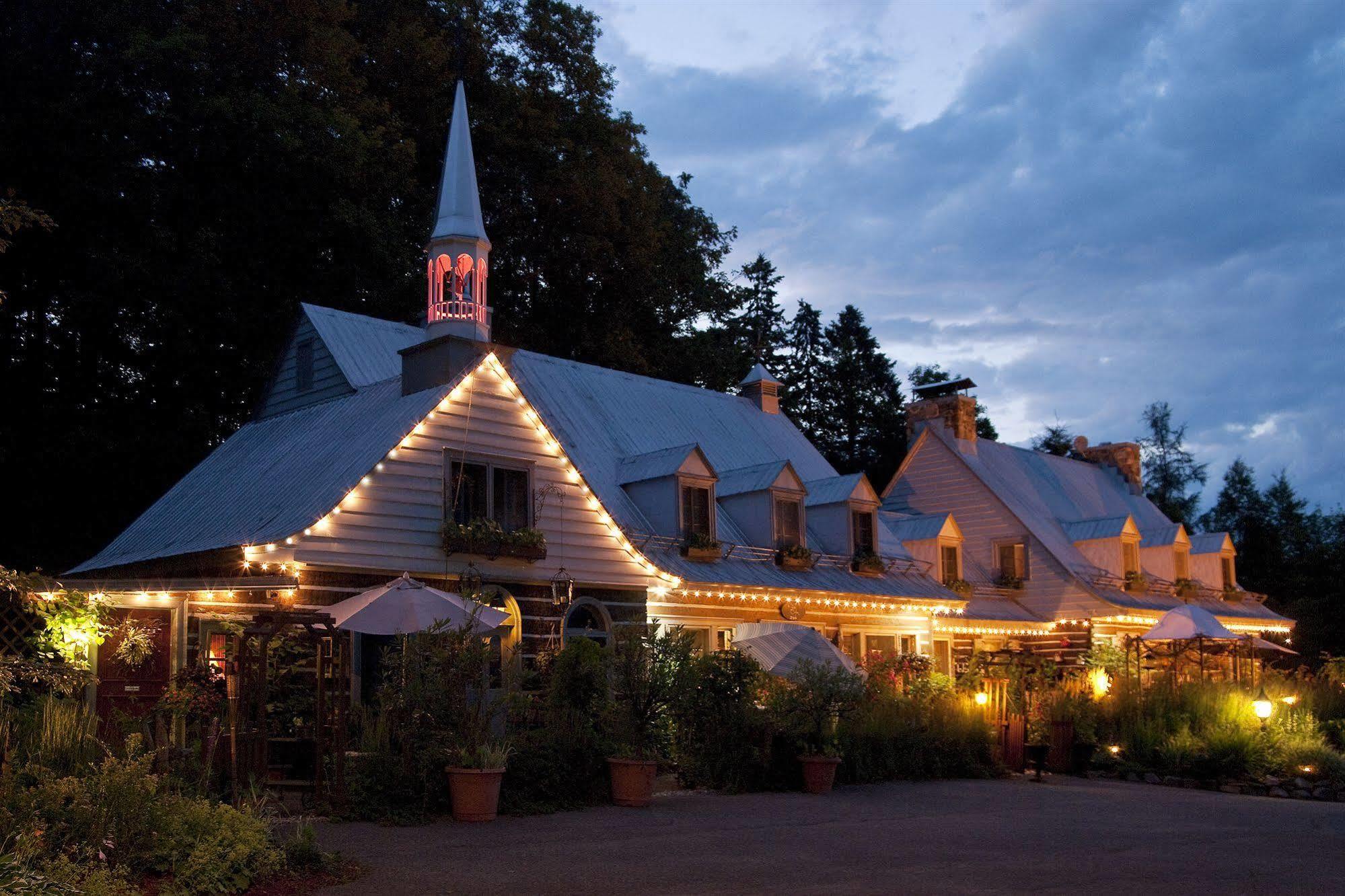 Le Petit Clocher Touristique Bed & Breakfast