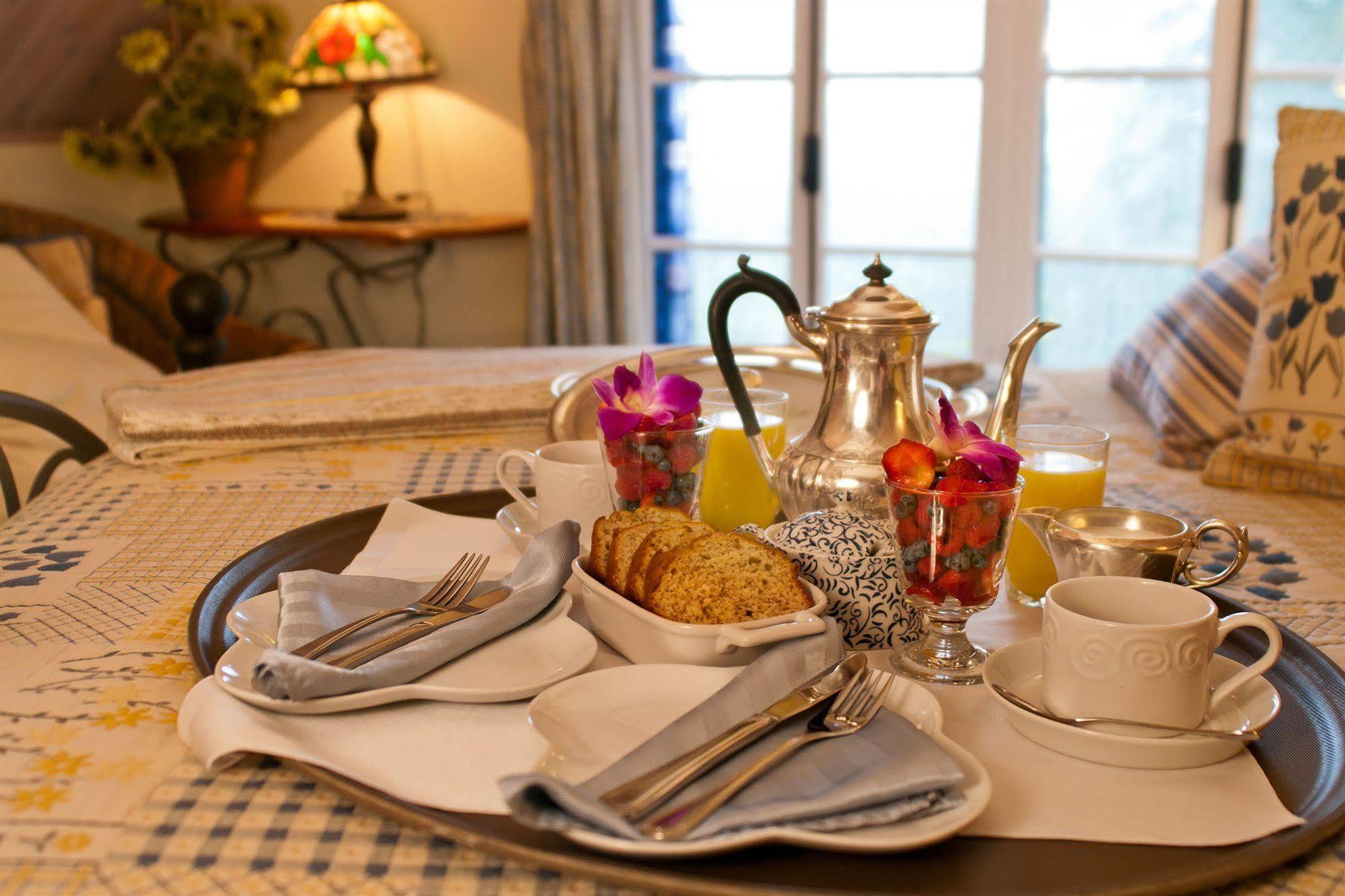 Bed & Breakfast Le Petit Clocher Touristique Saint-Sauveur